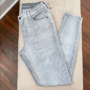 Old Navy Light Gray Skinny Jeans
